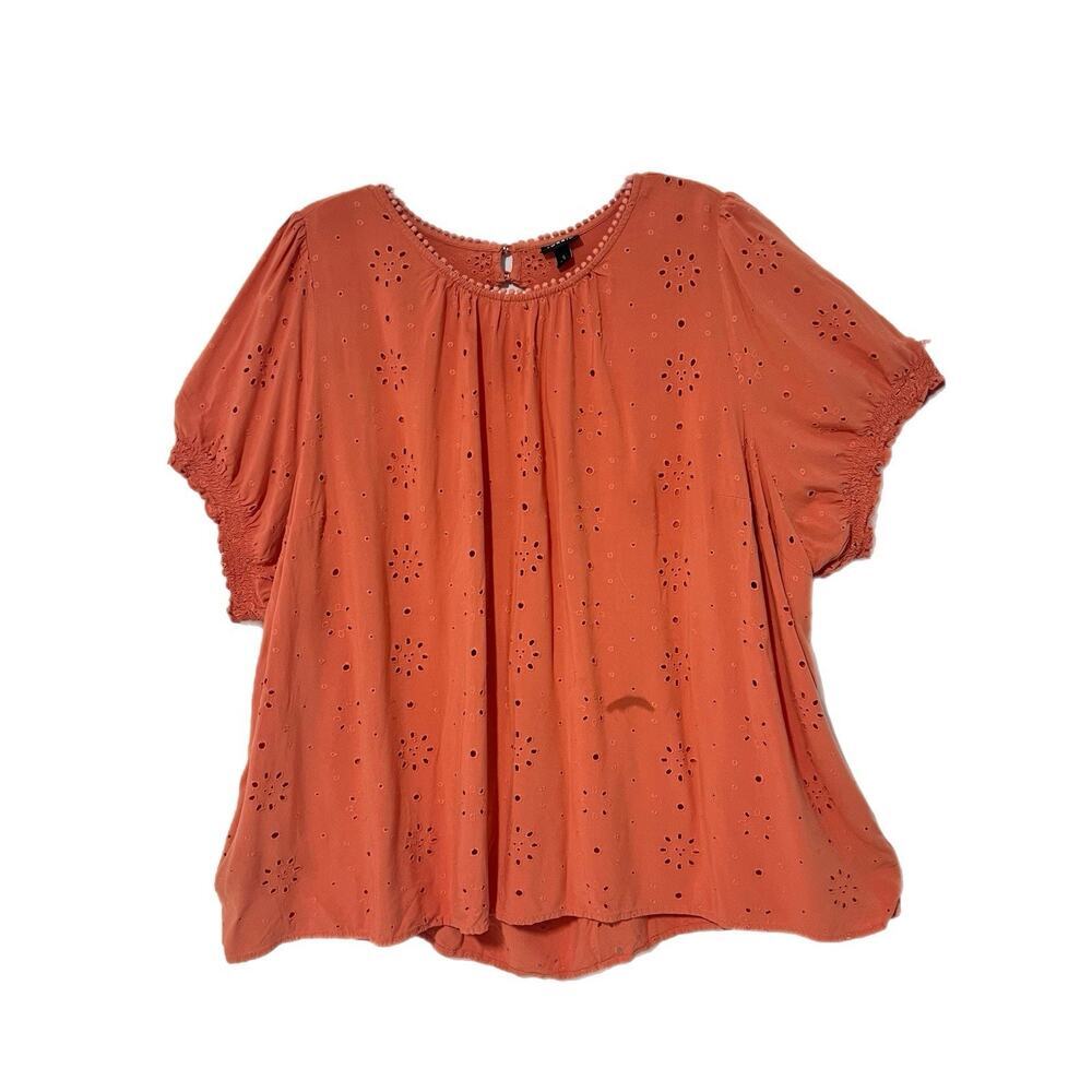 Torrid Top Size 5 Eyelet Embroidered Orange FLAW